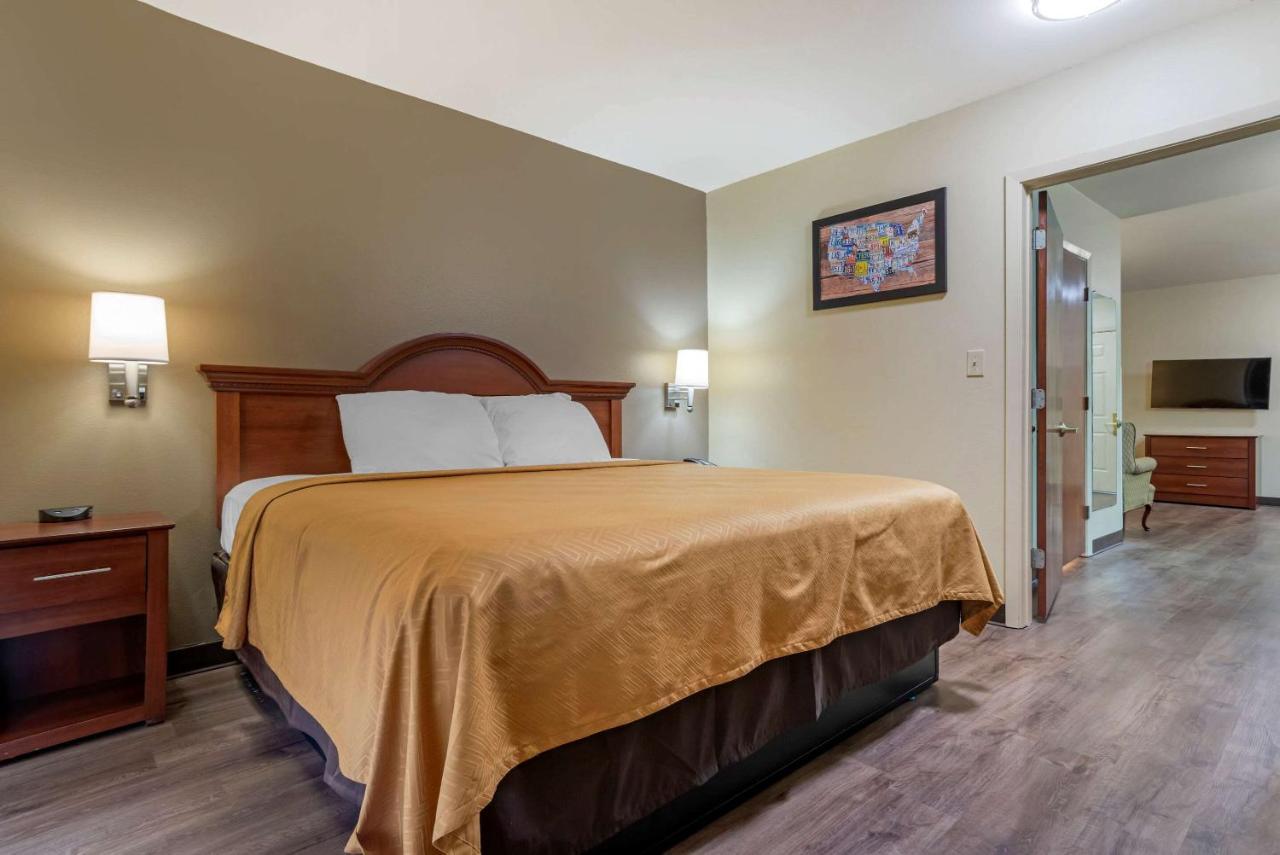 Econo & Hotel 2*
