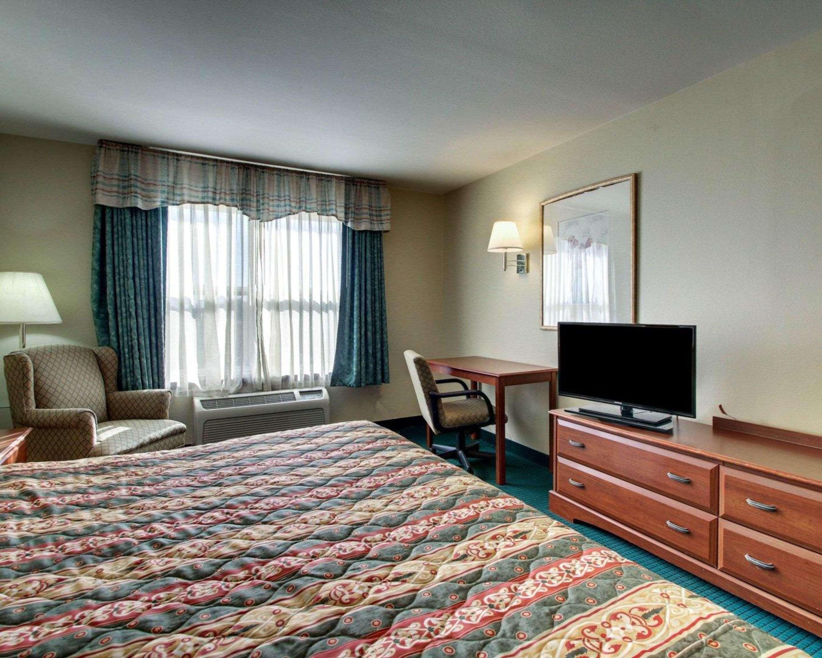 Hotel Econo & 2*