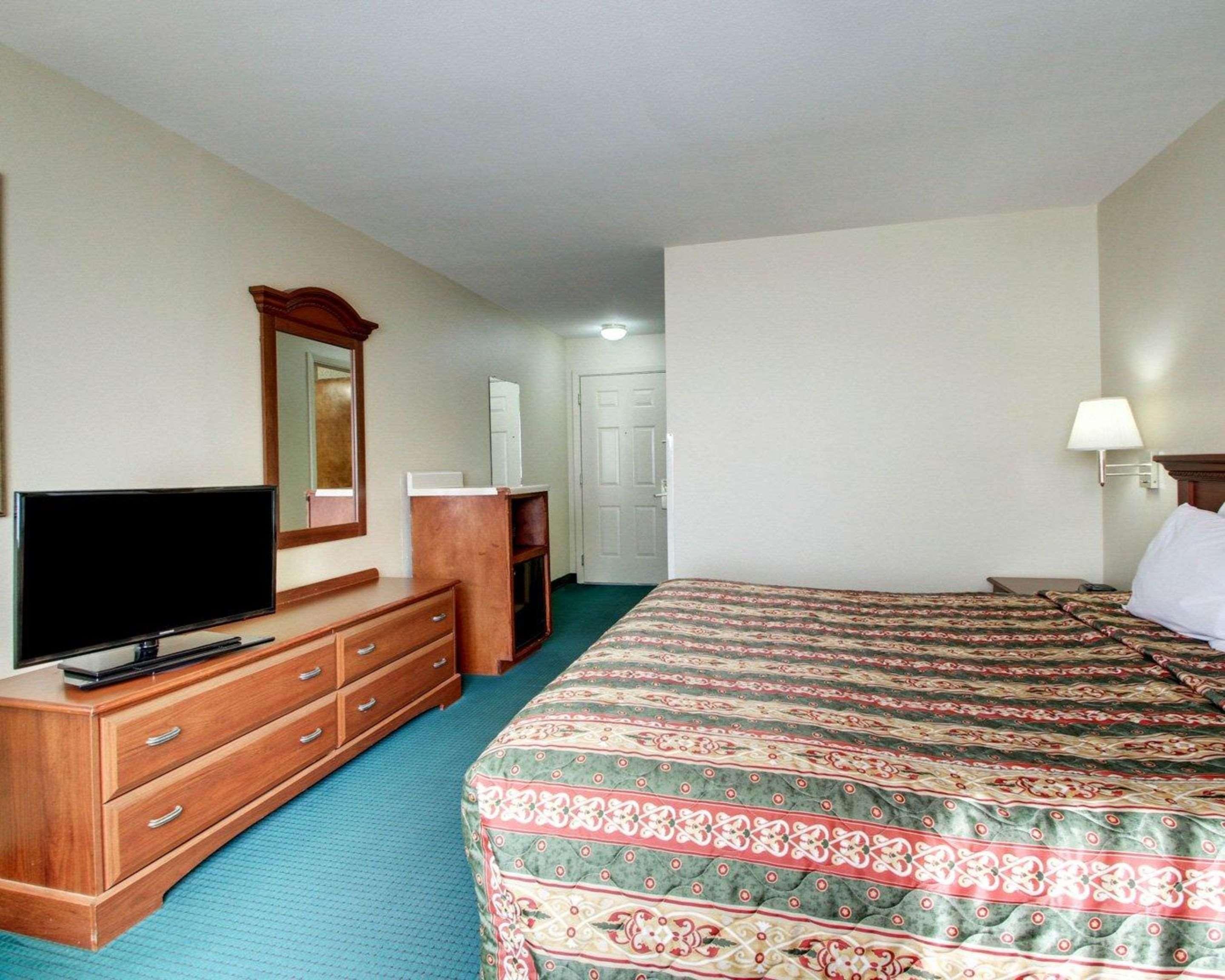 Econo & Hotel
